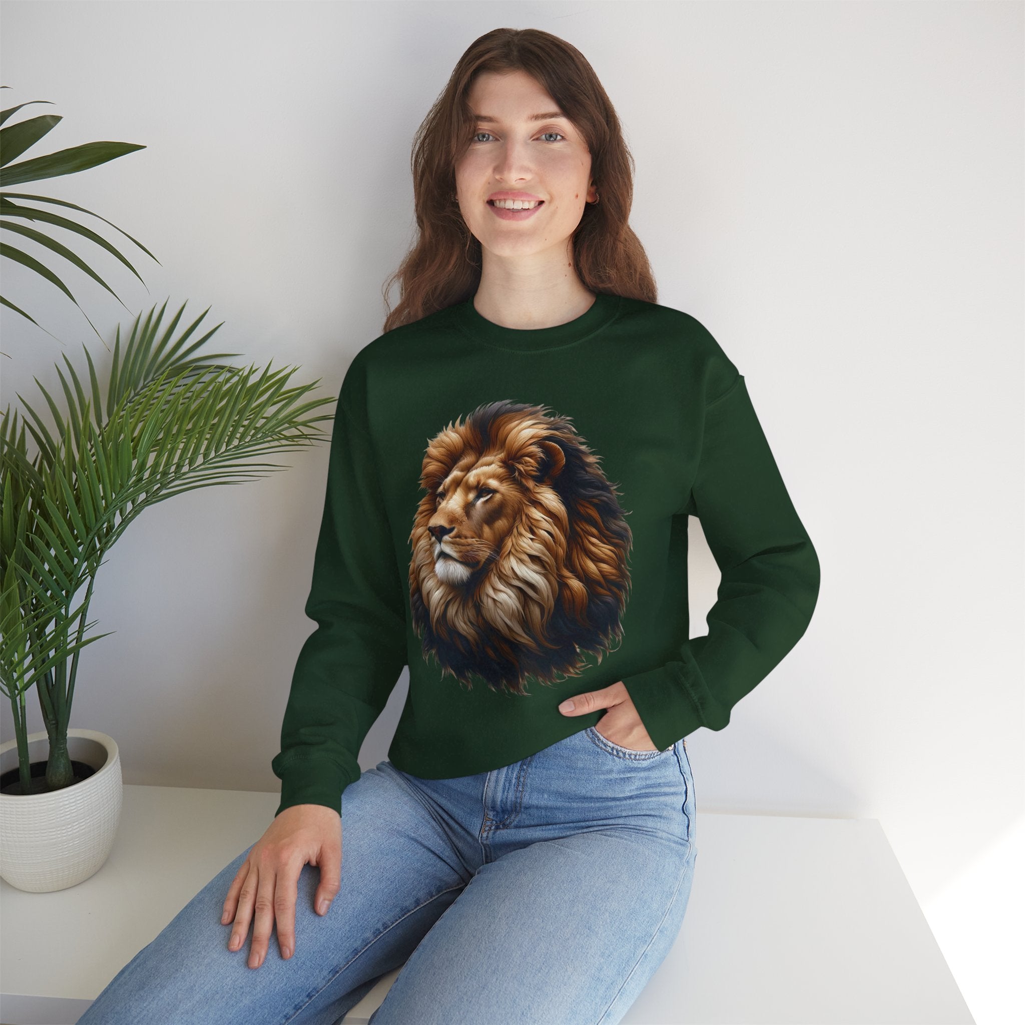 Lion Design Crewneck Sweatshirt - Relaxed Comfort for Animal Lovers