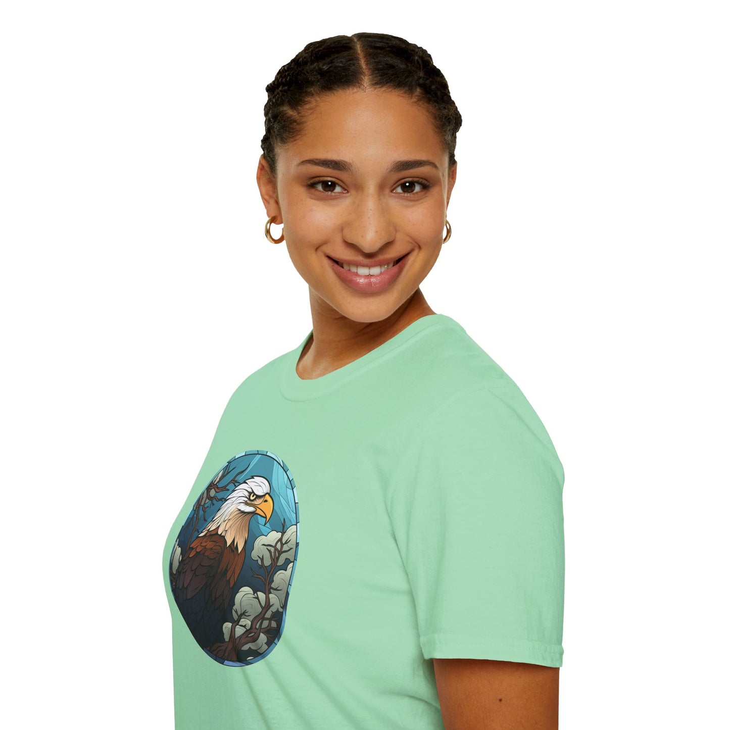 Eagle Unisex T-Shirt for Wildlife Enthusiasts