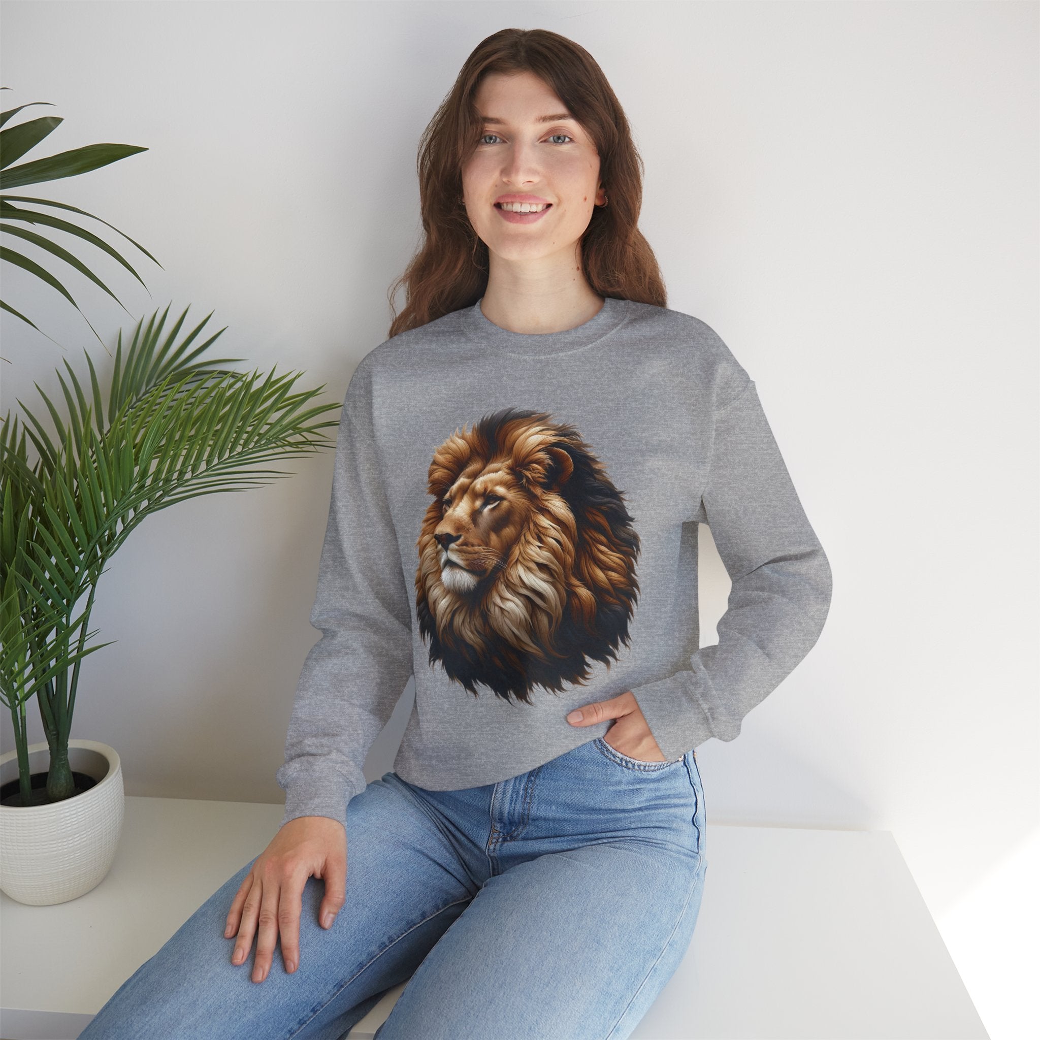Lion Design Crewneck Sweatshirt - Relaxed Comfort for Animal Lovers