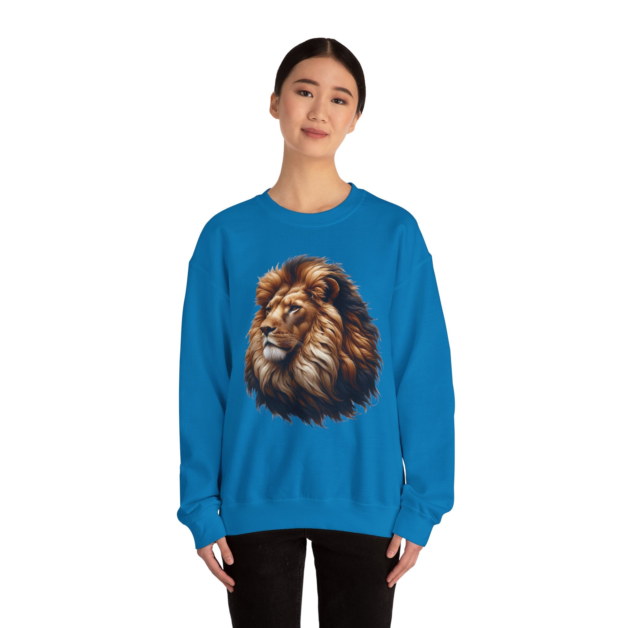 Lion Design Crewneck Sweatshirt - Relaxed Comfort for Animal Lovers